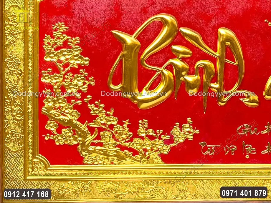 H&igrave;nh ảnh hoa mai hoa đ&agrave;o được chăm ch&uacute;t tỉ mỉ